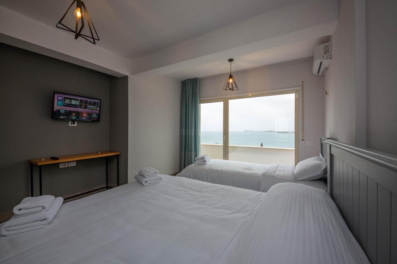 Aerial Hotel & Spa Vlorë Exteriör bild